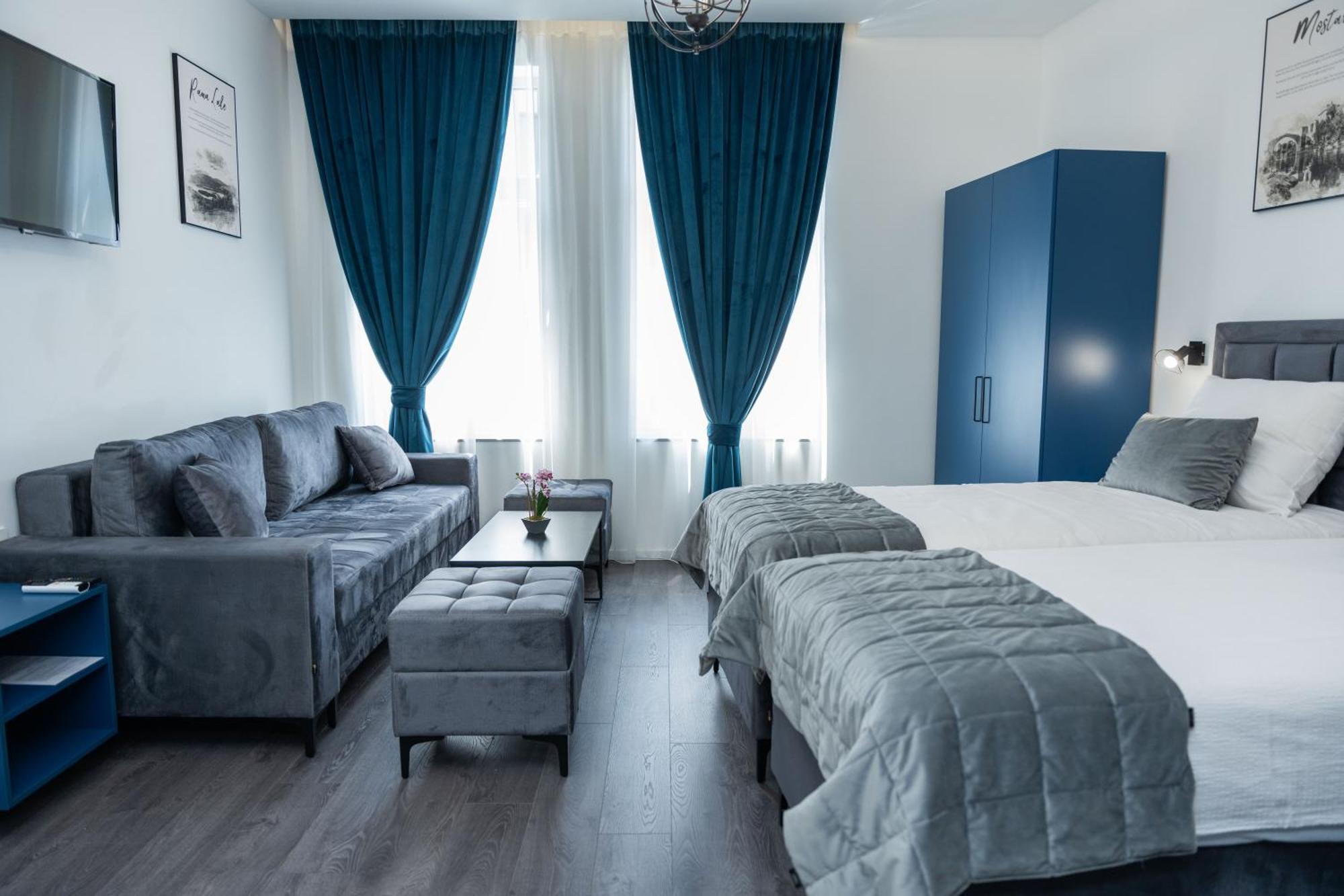 Azzurro City SJJ Eksteriør billede