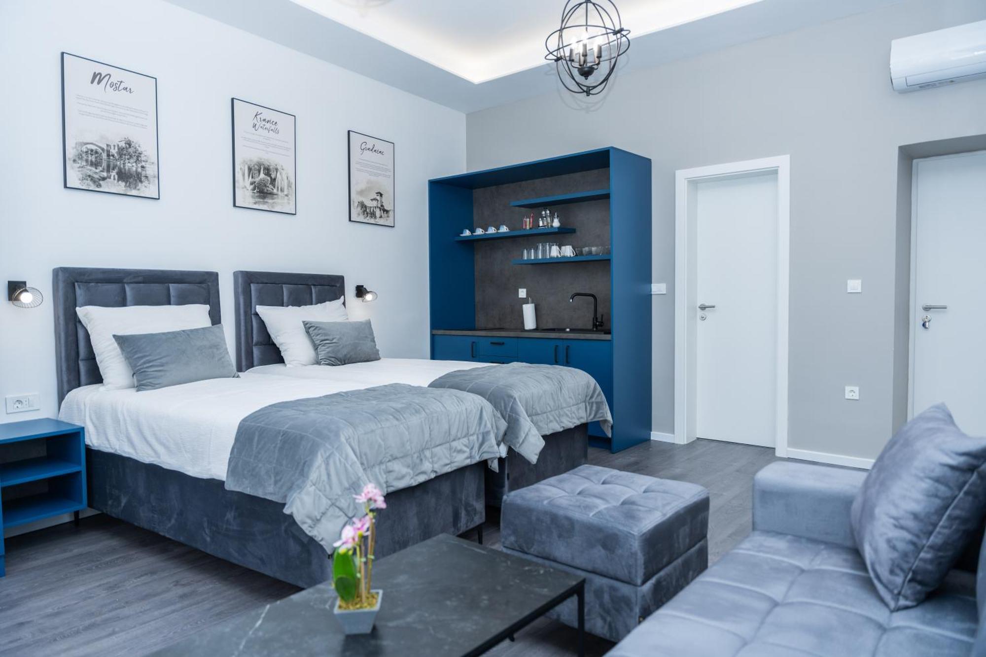 Azzurro City SJJ Eksteriør billede